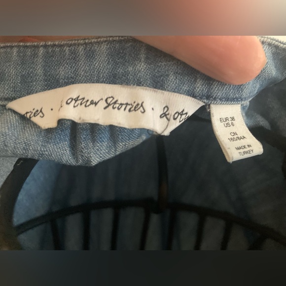 & Other Stories denim dress with balloon sleeve - Picture 3 of 6